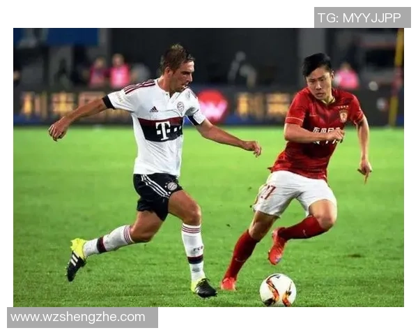 足球俱乐部如何通过出售球星实现财务收益与球队重建双赢局面